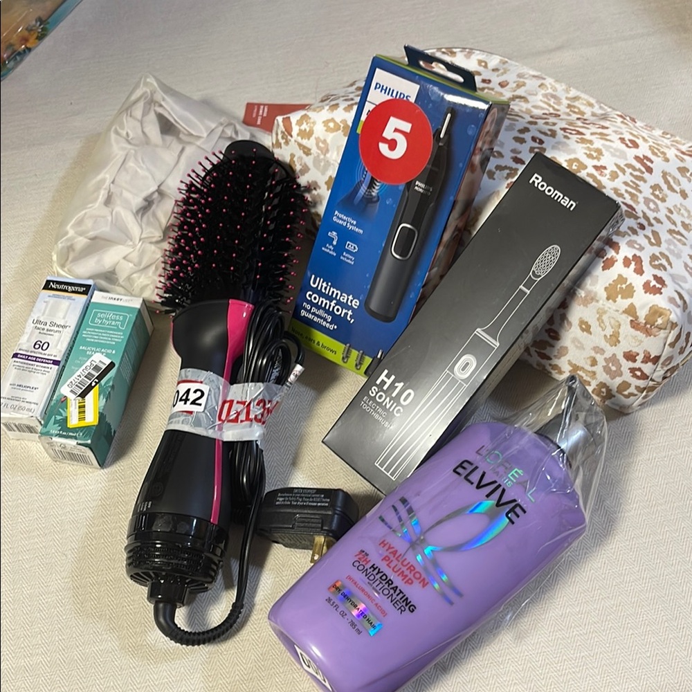 Bundle for Women 7 mixed items Hair Styling - age defense and personal hygiene